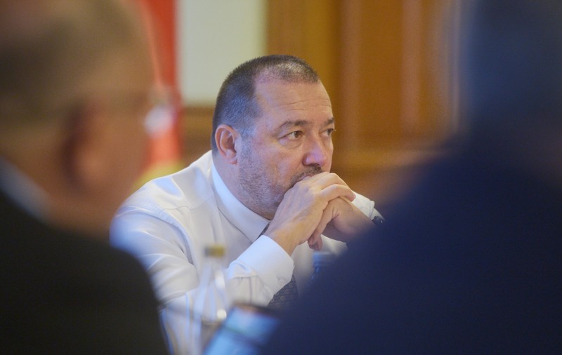 Mirela Neag, editorial despre afirmația scandaloasă făcută de deputatul „mitralieră”, care le cere medicilor să dea înapoi salariile mărite și să plece din țară: ce nu a înțeles deputatul PSD Cătălin Rădulescu
