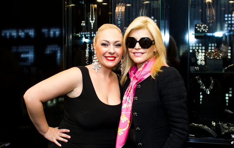 Loredana poartă bijuteriile Giuliei Nahmany