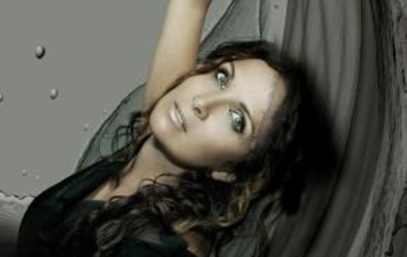 Helene Segara concertează în România