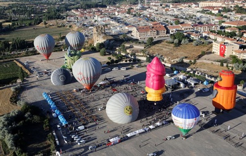 Doi turiști spanioli au murit în Turcia, după ce balonul cu aer cald în care se aflau s-a prăbușit