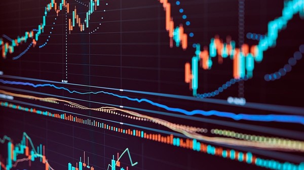 grafic-crestere-online-economie-inteligenta-artificiala