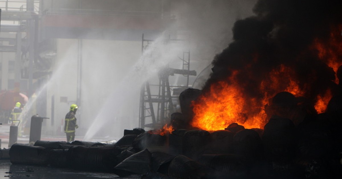 Incendiu la bordul unui petrolier în largul coastelor Emiratelor Arabe Unite