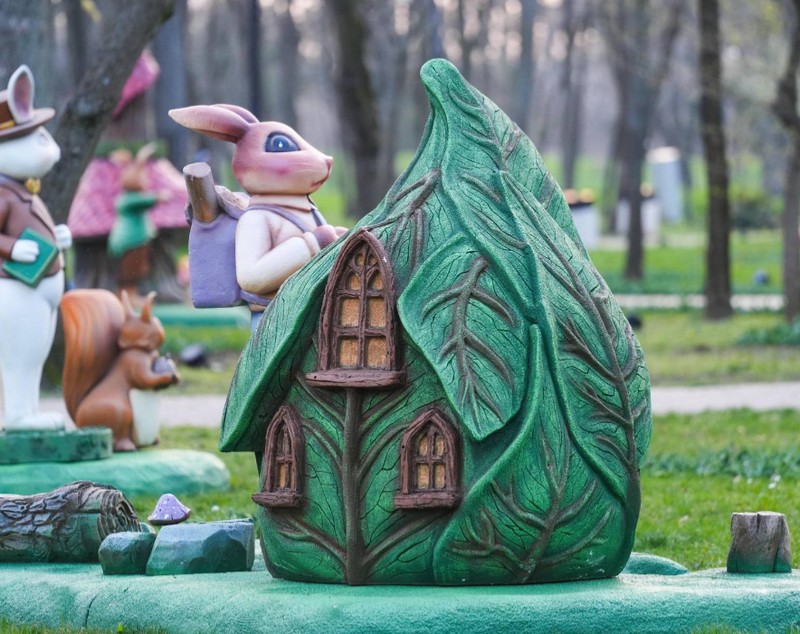 Cum arată Târgul de Paște de la Craiova: primele imagini din Parcul Romanescu. Deschidere, amânată din cauza ploilor