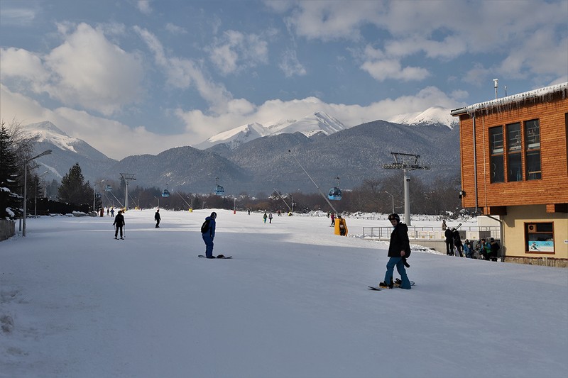 Pârtiile din Bansko atrag numeroși turiști