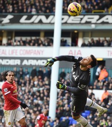 Falcao nu a putut să îl învingă pe Hugo Lloris FOTO: EPA