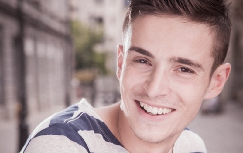 Vezi ce concurent de la Eurovision spune nu se culcă cu o femeie de la prima întâlnire