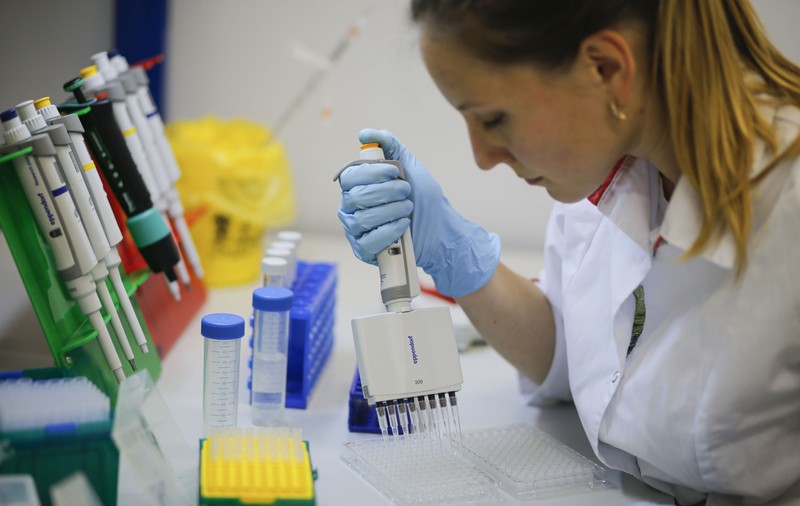 Încă două cazuri de infecție cu tulpina britanică de coronavirus. Cazurile, depistate la Școala nr. 28 din București