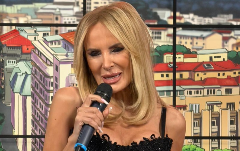 Daniela Györfi, cu abdomenul la vedere la 57 de ani. Are 45 de kilograme: „Am slăbit, dar pielea mea nu mă ascultă”