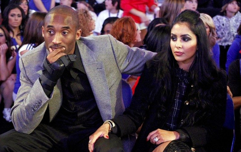 Văduva baschetbalistului Kobe Bryant a aflat de moartea soțului ei de pe rețelele de socializare