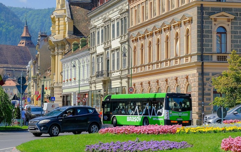 Brașov, desemnat „cel mai frumos oraș din România”. Pe ce loc se clasează Bucureștiul în preferințele turiștilor străini