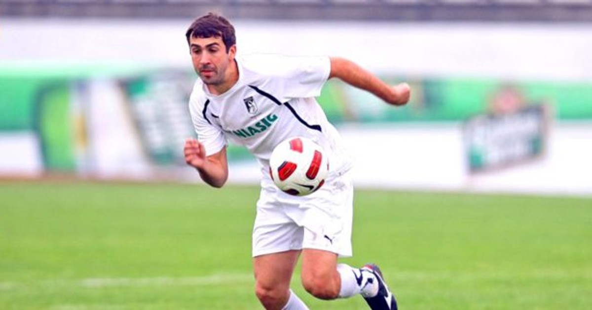 Scandal monstru între fostul fotbalistul Dacian Varga și fosta iubită a lui Adrian Alexandrov, partenerul Elenei Udrea. Acuzat că a agresat-o în centrul Capitalei