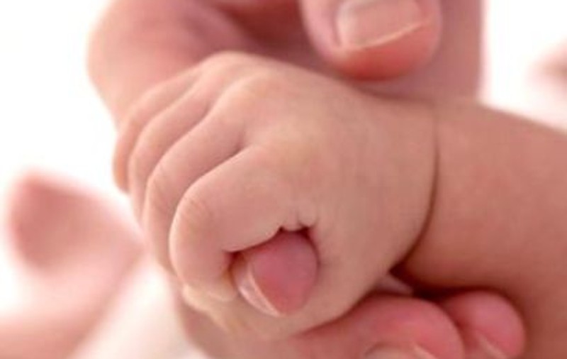 O femeie din India a devenit mamă pentru prima oară la 70 de ani