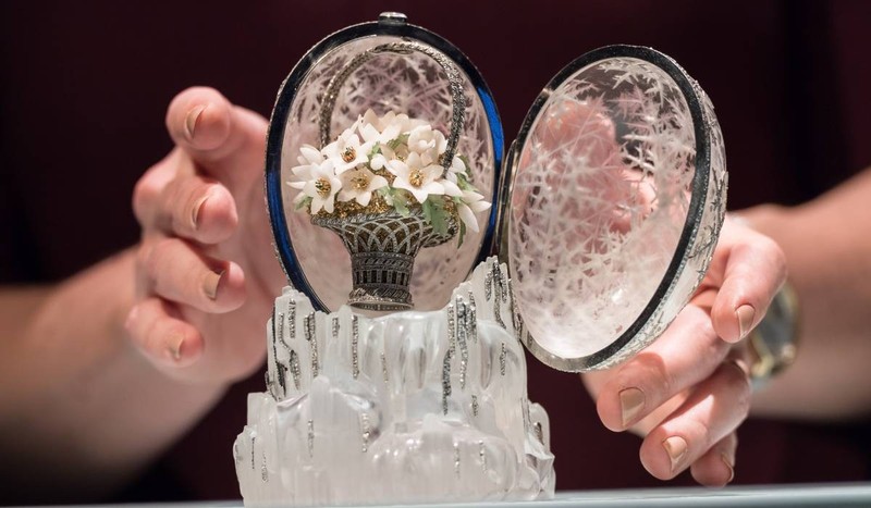 Bijuteria care a stabilit recordul în 2025. Fotografiată la Christie’s, Londra, pe 27 noiembrie 2025. Sursă foto: Getty Images