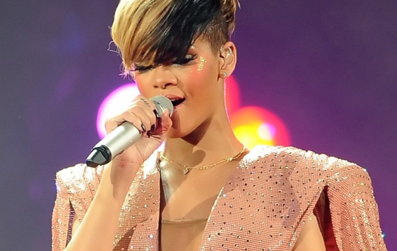 Rihanna o dă în judecată pe antrenoarea de fitness