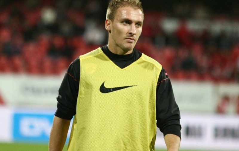 Adrian Scarlatache se iubeşte de patru ani cu fosta gagică a lui Piţurcă junior