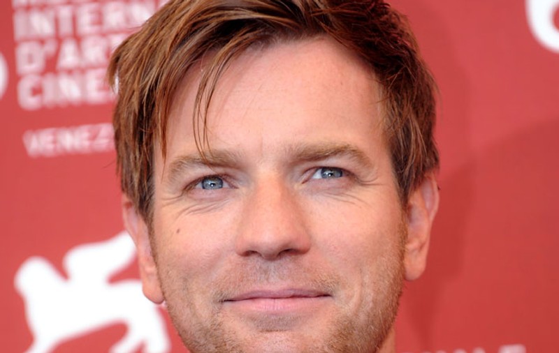 Fiicele lui Ewan McGregor îl vor putea vedea gol pe tatăl lor