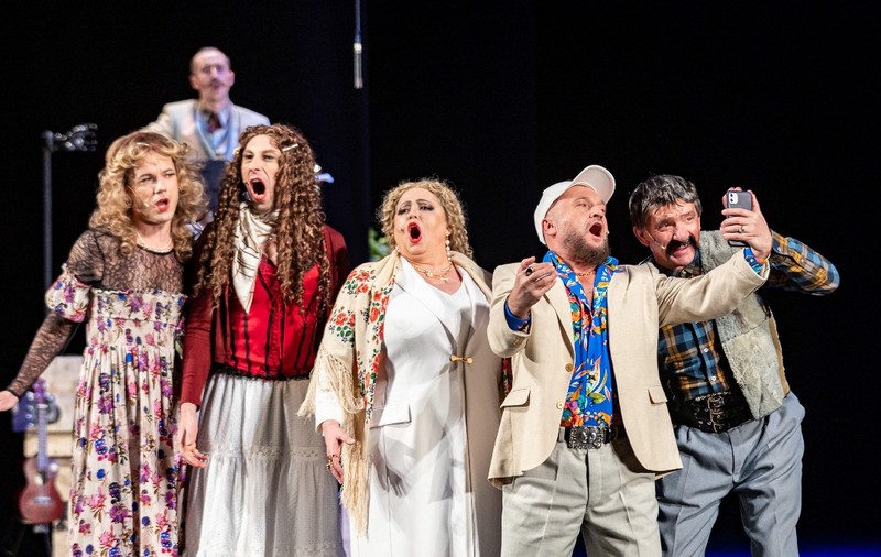 Teatrul Național ”Mihai Eminescu” din Chișinău, în turneu la București cu două spectacole de excepție