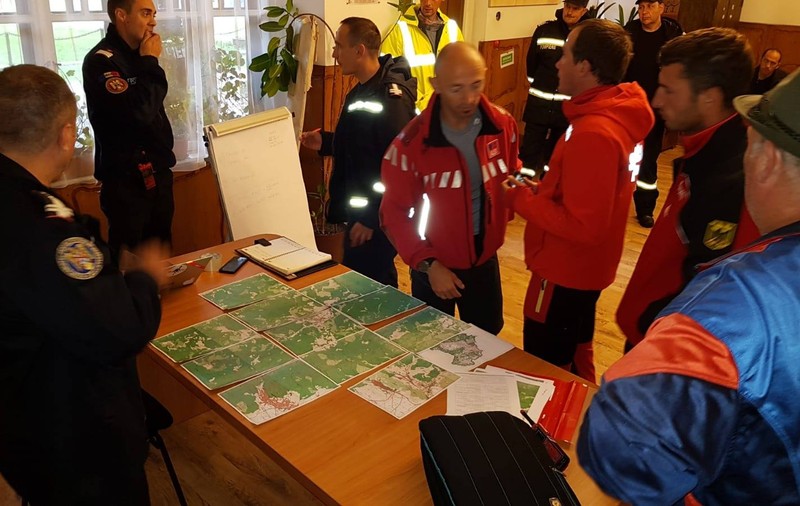 Parapantist francez, dat dispărut în Covasna. Bărbatul e căutat de zeci de salvatori