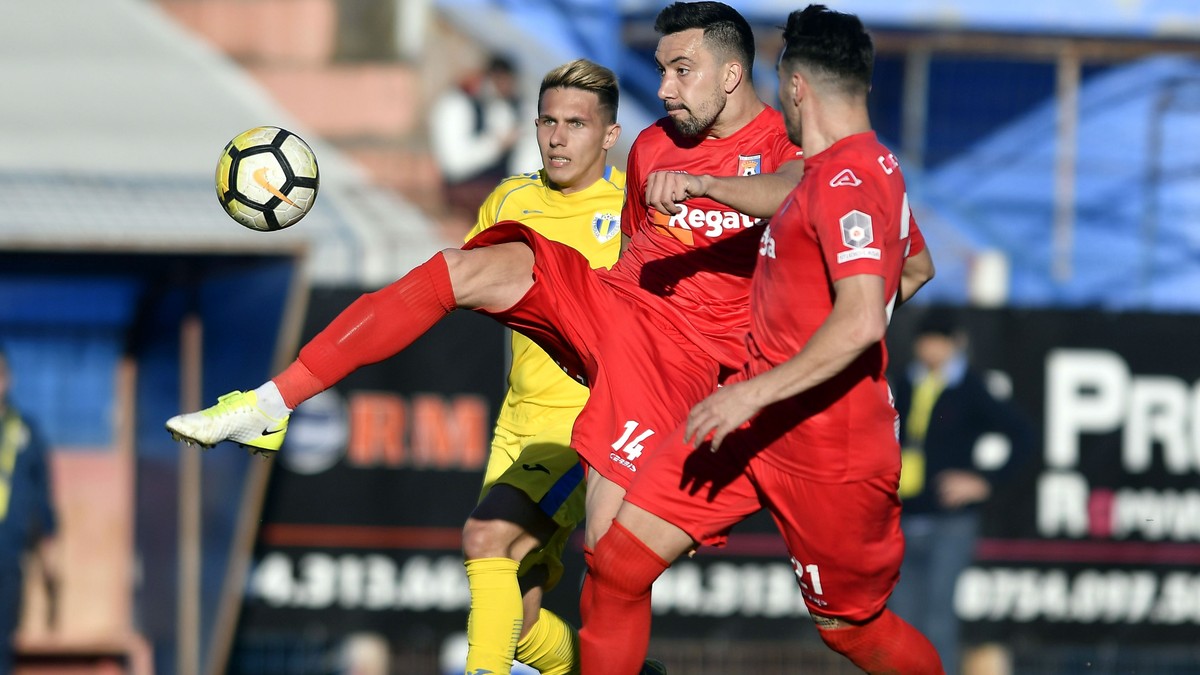 Liga 2, etapa a 32-a. Chindia a bătut liderul Clinceni. ”U” Cluj joacă azi, Petrolul - sâmbătă