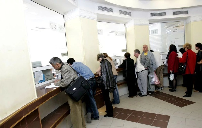 Ministrul Finanţelor amână primul termen de plată a impozitului pe clădiri, pe teren şi pe maşină până la 30 iunie