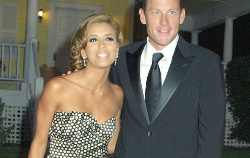 Eva Longoria l-a înşelat pe Tony cu ciclistul Lance Armstrong? 