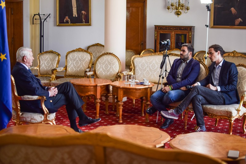 Teodor Meleşcanu, în dialog cu jurnaliştii Libertatea, Dragoş Sasu şi Ionuţ Iordăchescu