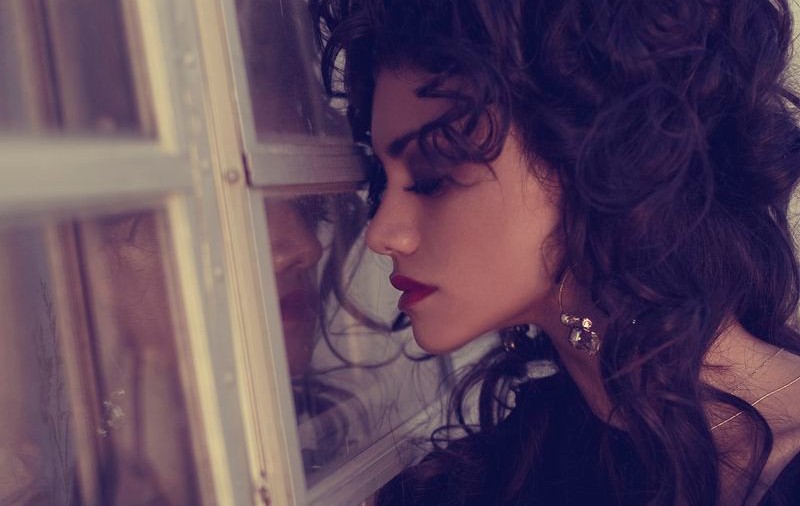 PREMIERĂ! Aylin a lansat primul videoclip solo! Îți place piesa "Cloud"? | VIDEO