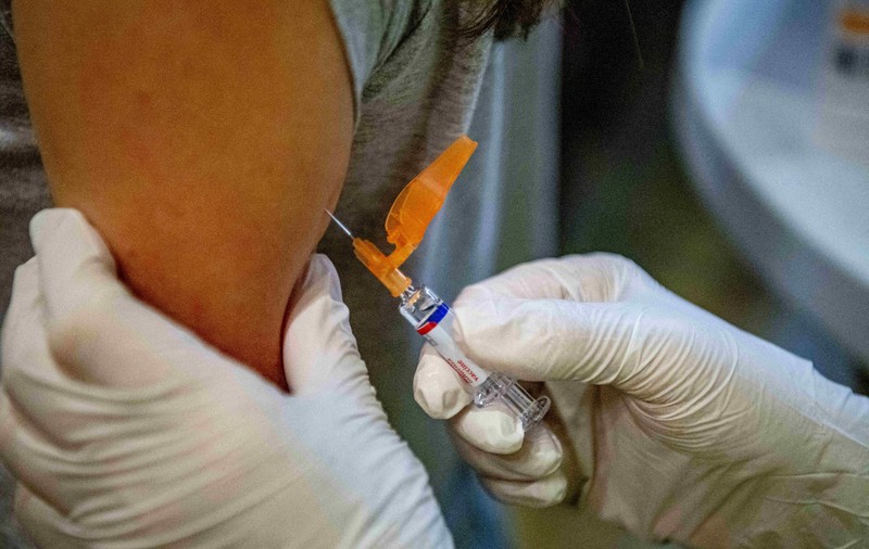 Prim-ministrul Spaniei anunță că țara va începe vaccinarea anti-COVID-19 în ianuarie