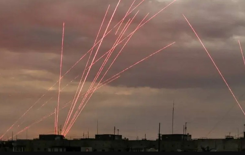 Rusia a lovit masiv Kievul cu drone și rachete balistice pentru a doua noapte consecutivă