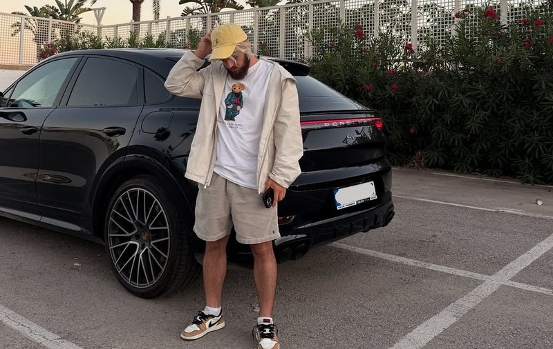 Un youtuber din România a investit peste 1 milion de euro în imobiliare. În ce zonă a cumpărat mai multe vile