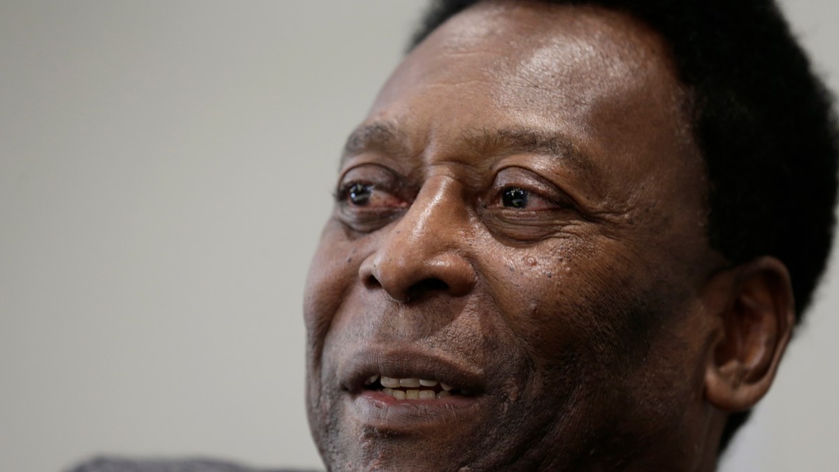 Pele va fi operat la un spital din Sao Paulo. Mesajul medicilor despre legenda fotbalului