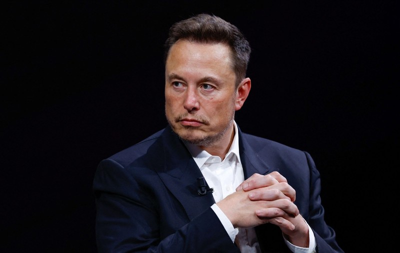 Elon Musk cumpără cipuri în valoare de 16,5 miliarde de dolari de la Samsung: la ce vrea să le folosească