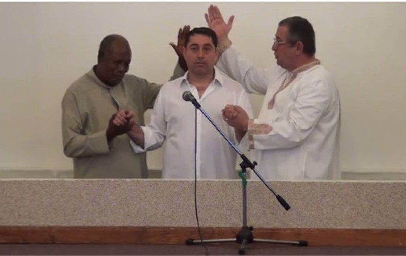 Fostul ministru de Interne Cristian David s-a botezat după ce a fost eliberat din AREST| VIDEO