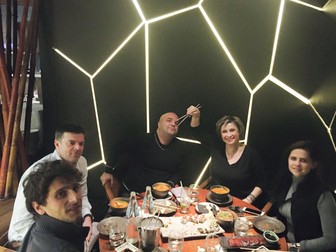 Prodanca îl "hrăneşte" pe fostul ei rival, Florin Manea