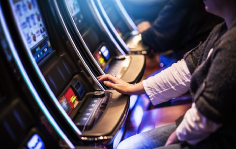 slots-jocuri-de-noroc