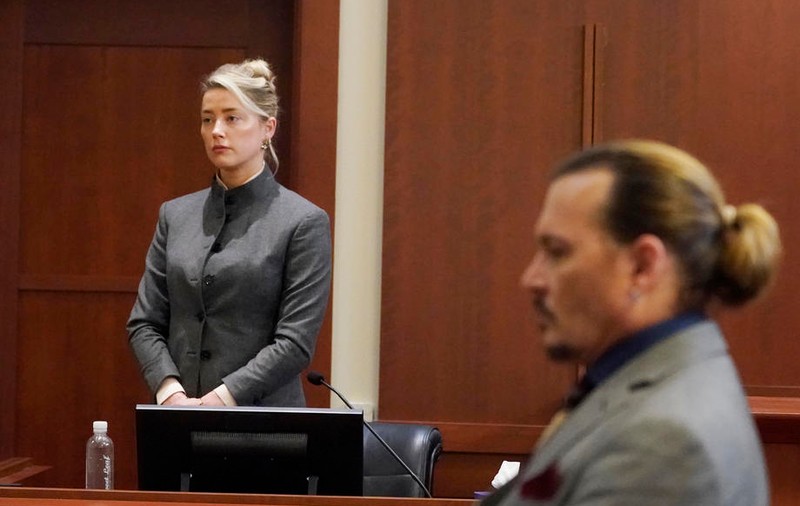 Amber Heard îl acuză pe Johnny Depp că a lovit-o în luna de miere. „Am crezut că totul se va sfârși foarte rău”