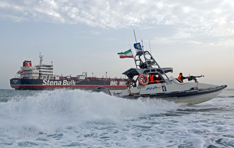 Scenariul cel mai negru al conflictului SUA-Iran: blocarea strâmtorii Ormuz, locul pe unde trece zilnic petrol în valoare de peste un miliard de dolari