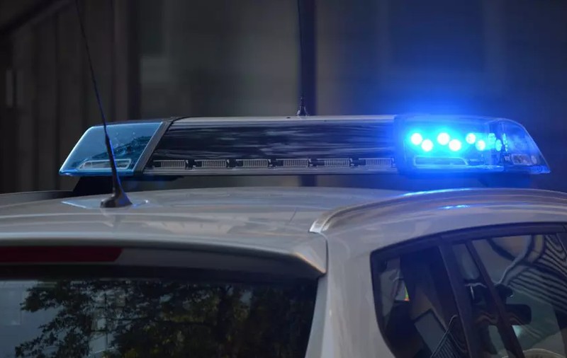 Băiat de 7 ani dat în urmărire națională după ce a mers în vizită la tatăl său. Bărbatul nu mai răspunde la telefon