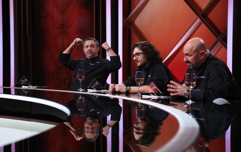 Bătaia amuletelor la „Chefi la cuțite”. Sorin Bontea a fost întrecut în clasament de Cătălin Scărlătescu