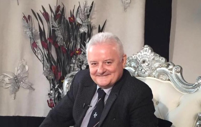 Cum arată apartamentul cu două camere în care locuiește Irinel Columbeanu, după ce a rămas fără vila de la Izvorani. În ce condiții trăiește fostul milionar