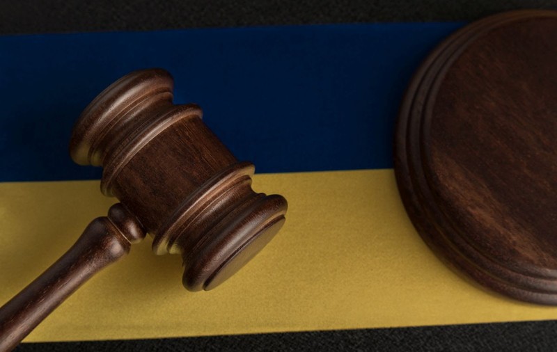 Active de peste 460 de milioane de dolari ale unor oameni de afaceri ruși au fost înghețate de o instanță din Ucraina