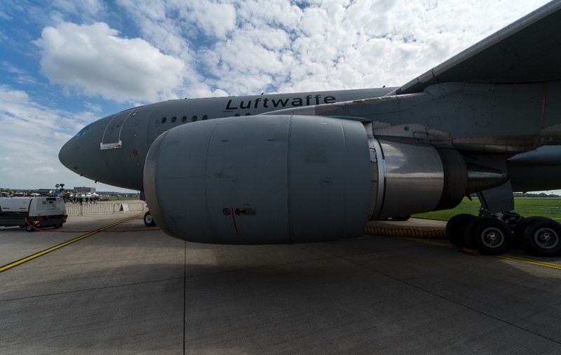 Transportul unui Airbus uriaș, scos din uz, blochează traficul în nordul Germaniei pentru 3 nopți: va fi transformat în restaurant