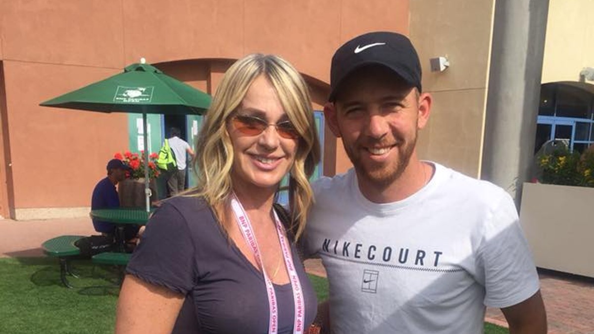 Jucătorul de tenis Dudi Sela s-a fotografiat cu fosta mare gimnastă Nadia Comăneci. Israelianul are părinți români