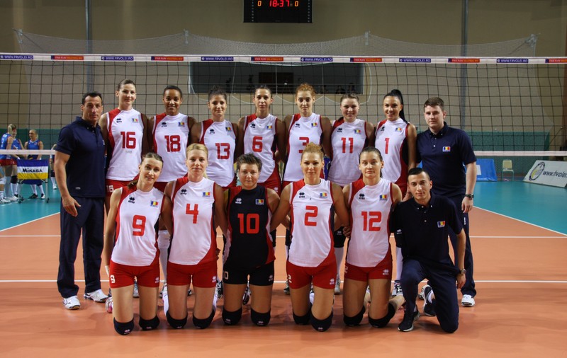 Naționala feminină se pregătește intens să ia Baku