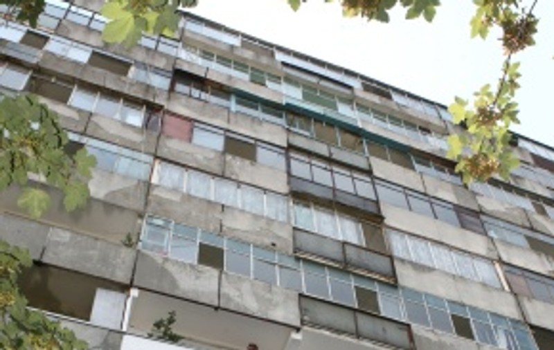 Blocul în care s-a înecat curentul electric