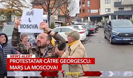 Răzvan Bazavan este bărbatul care i-a strigat lui Călin Georgescu „Marș la Moscova”. Captură video: Antena 3