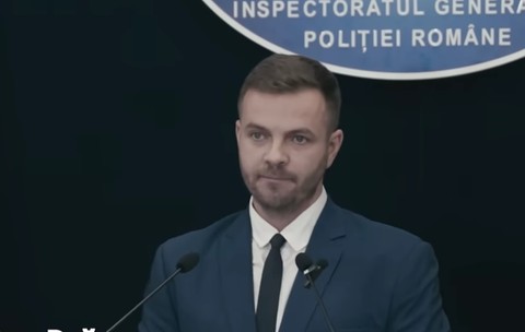 ONG-uri și instituții de presă cer demiterea purtătorului de cuvânt al Poliției Române, după reacția acestuia la documentarul Recorder, despre care a spus că urmărește „destabilizarea instituțiilor statului român”