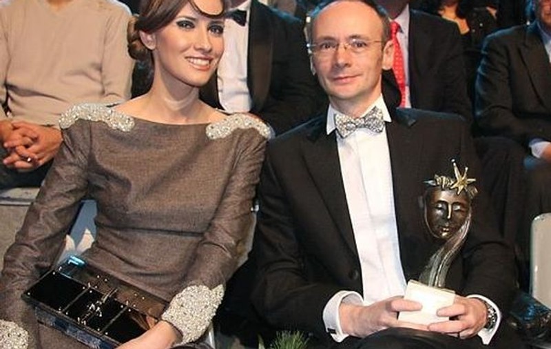 Iulia și Mihai Albu nu mai împart aceeași casă, dar sunt VECINI: "Ne despart 9 trepte"