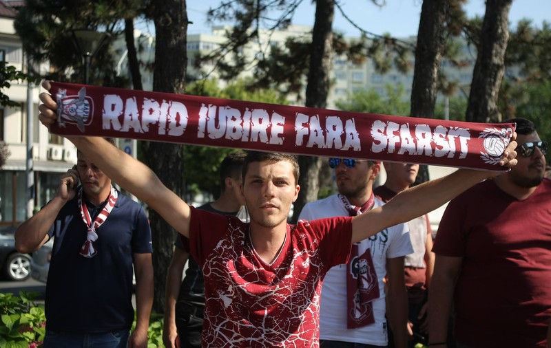 UPDATE. Constantin Schumacher a preluat echipa. Primii pași pentru noul Rapid. ”Am ales antrenorul!”. E gata și echipamentul. Foto în articol