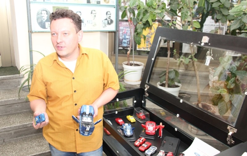 Un botosănean are 500 de maşini! Colecţia lui valorează... 5.000 de euro